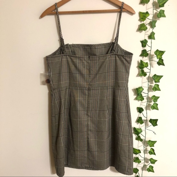 Urban Outfitters Danielle Plaid Mini Dress - Picture 6 of 11